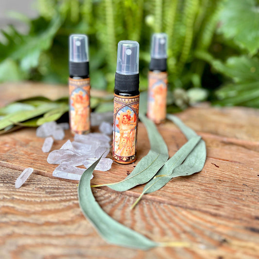 All Natural Florida Water Mist: Naturally uplifting, offering emotional clarity and a refreshing burst of positivity for a revitalized spirit.