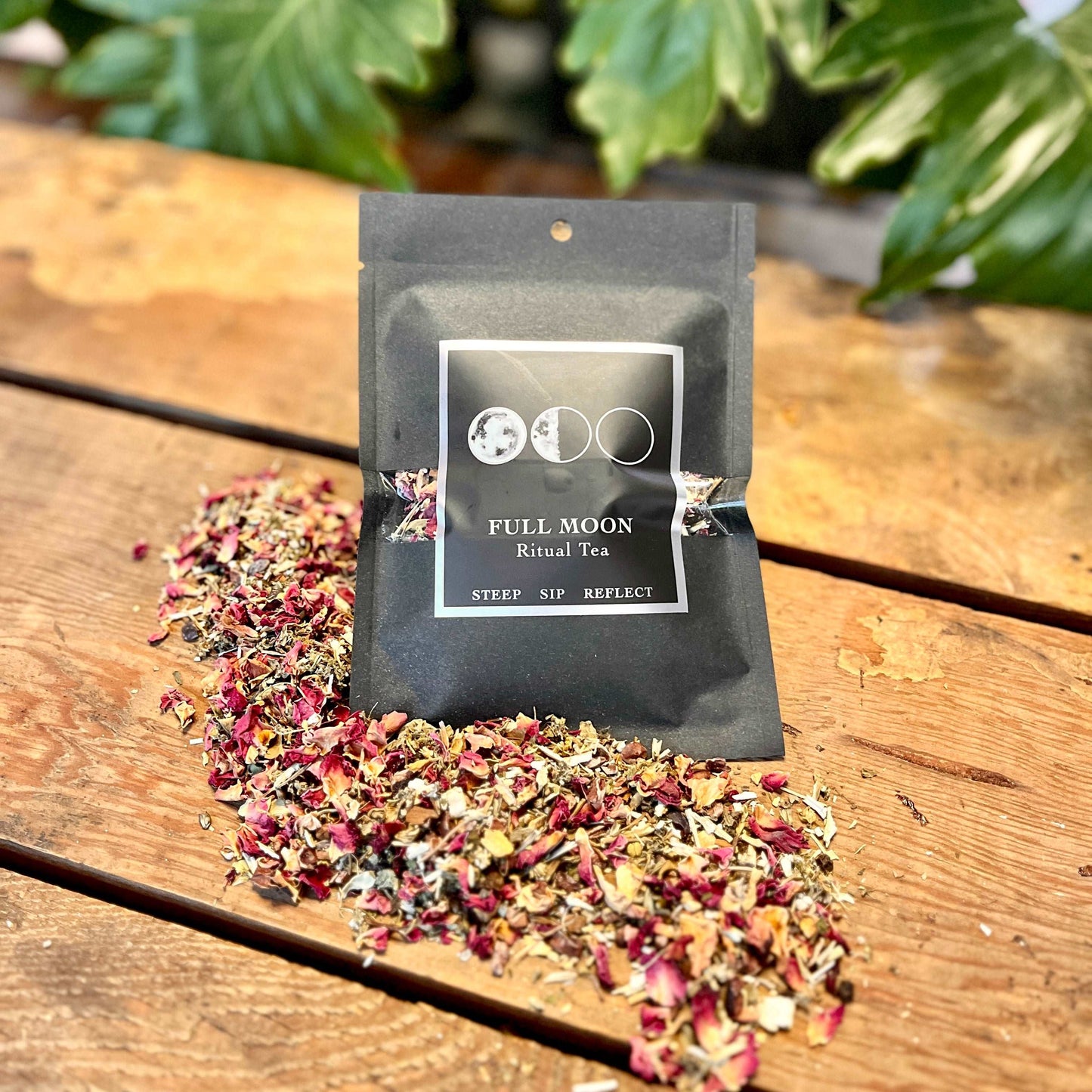 Indulge in the magic of our Full Moon Release Ritual Tea. This organic blend features cocoa, motherwort, gotu kola, cassia, ginger, and black pepper. Crafted to complement the energy of the full moon, this rich and invigorating tea supports release and renewal during your full moon rituals. Elevate your lunar experience with this flavorful infusion.